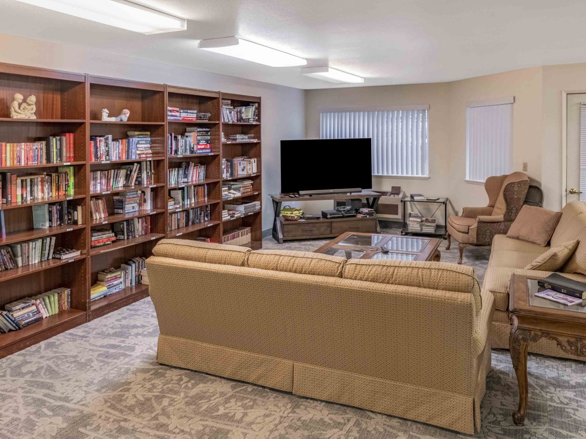 Parkrose Chateau Pricing, Photos and Floor Plans in Portland, OR